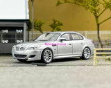 King 1:64 Silver M5 E60 Sedan Sports Model Diecast Metal Car