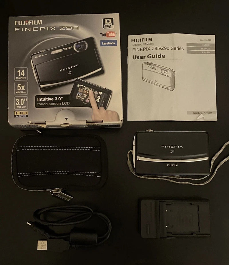 Fujifilm FinePix Z90 14.0MP Digital Camera Black Working!!. W/ Charger, Battery