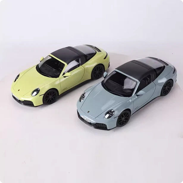 Maisto 1:18 Porsche 911 Targa 4 GTS die-cast car models, light green and gray