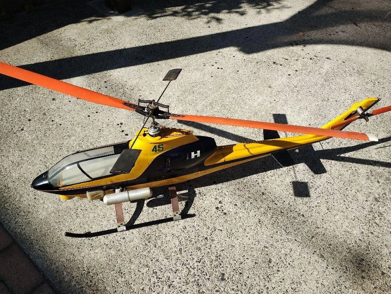 Cult Radio-Controlled Helicopter 45 Huicobra Remote Control Toy Aerial Stunt