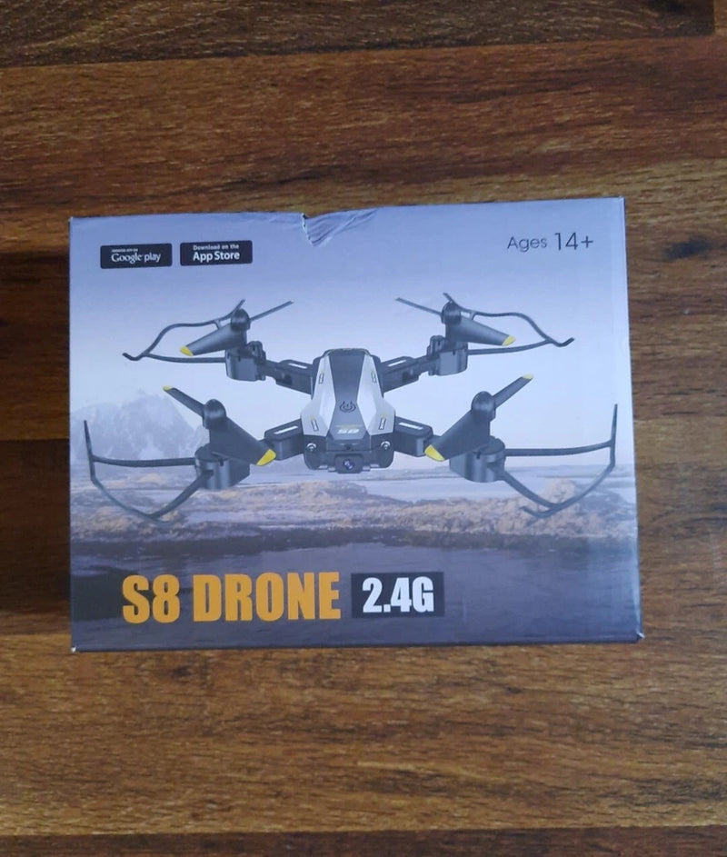 S8 2.4G drone box with quadcopter illustration