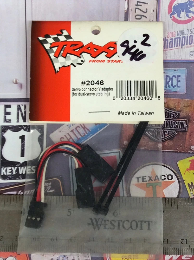Traxxas 2046 ServoConnector??Y??Adapter {For DualServoSteering}NewInPack USA Shipp