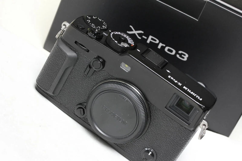 Fujifilm X-Pro3 26.1MP Mirrorless  Camera - Black (Body Only) SUPERB low SC
