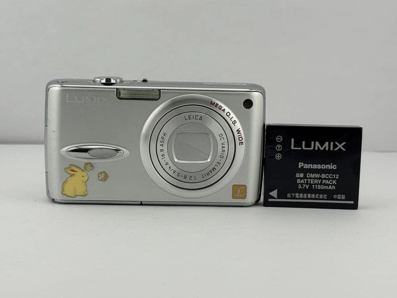 Panasonic PANASONIC LUMIX DMC-FX01