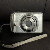 [FUJI FILM] FinePix  A900 9.0 megapixel Compact digital camera Japan