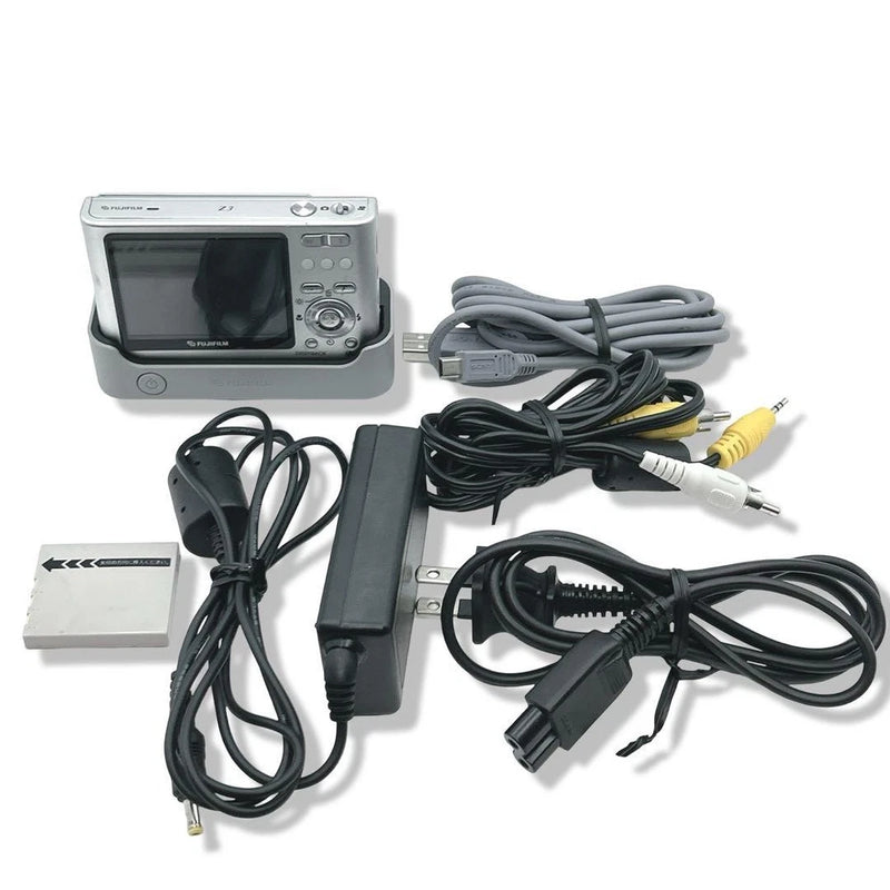 FUJIFILM FinePix Z3 Compact Digital Camera Silver 512MP 3x Zoom Tested