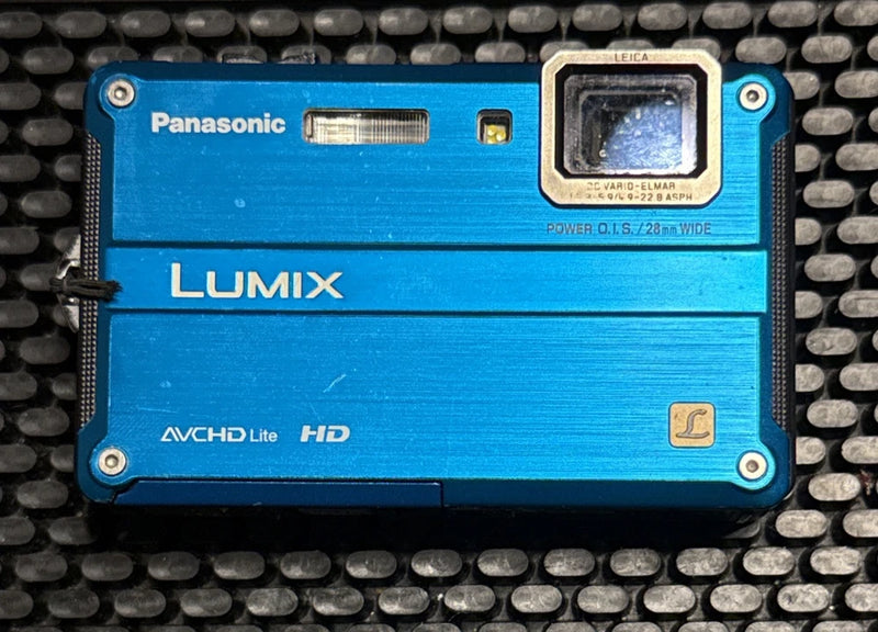 Panasonic Lumix DMC-TS2 14.1 MP Blue Waterproof Underwater  Digital Camera