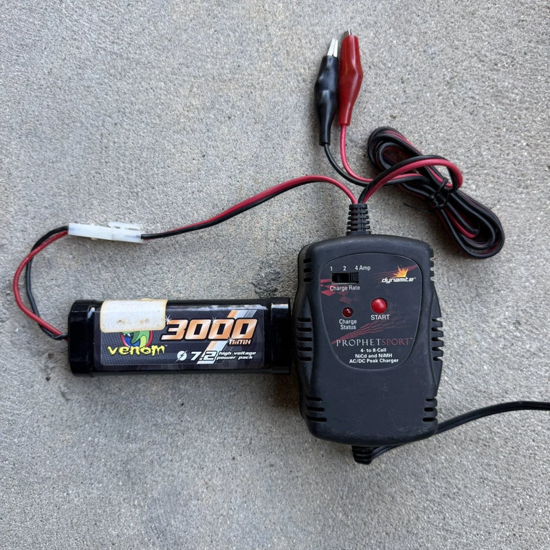 Dynamite Prophet Sport NiCd/NiMH 35W AC Peak Charger + VENOM 3000NiMH battery RC Battery