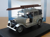 OXFORD AFS LONDON FIRE BRIGADE AUSTIN LOW LOADER TAXI CAR MODEL AT003 1:43