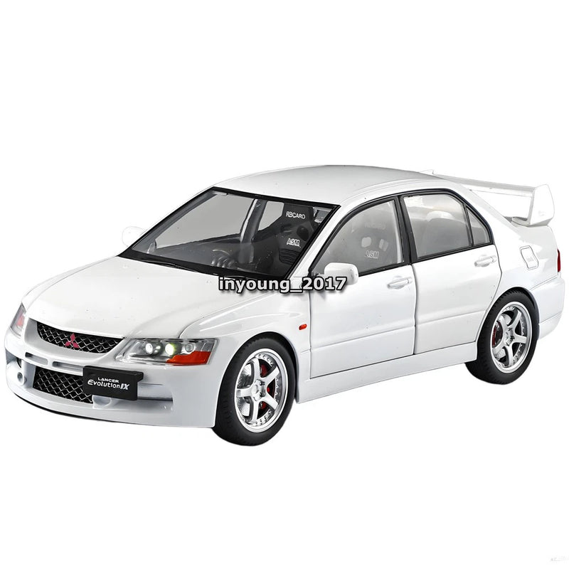 1:24 Mitsubishi Lancer EVO IX Model Toy Car Alloy Diecast Toy Vehicle White