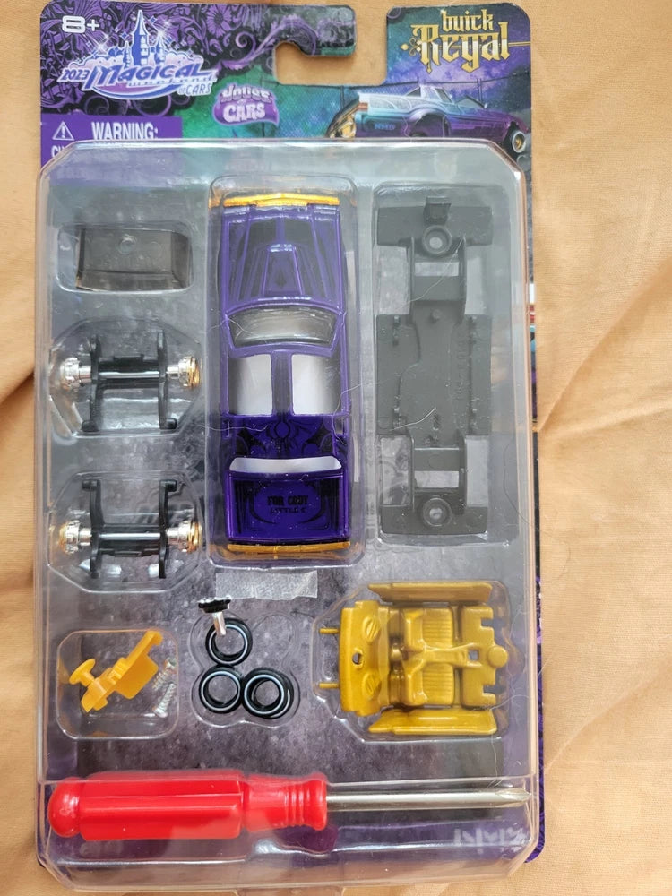 Maisto Buick Regal low rider model kit in blister pack with car parts and tools