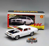 1974 74 Pontiac GTO Collectible 1:64 Scale Diecast Model Collector Car