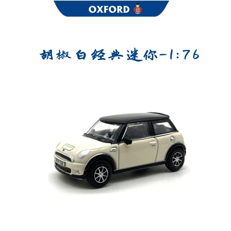 1:76 alloy die-cast Mini model car, cream body with black roof and wheels