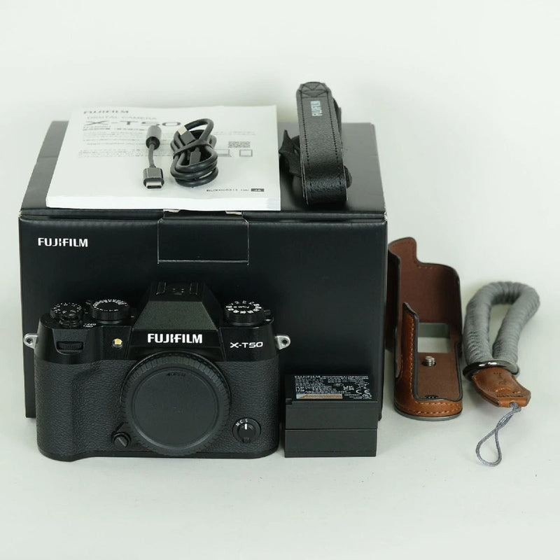 FUJIFILM X-T50 Body w/ 3150 shots 998283