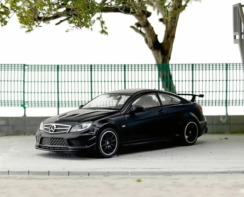Tarmac 1:64 Black Benz C63 Coupe Sports Model Diecast Metal Car
