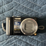 Panasonic Lumix DMC-ZS5 12.1MP Black Digital Camera w/ Charger (Screen Damaged)