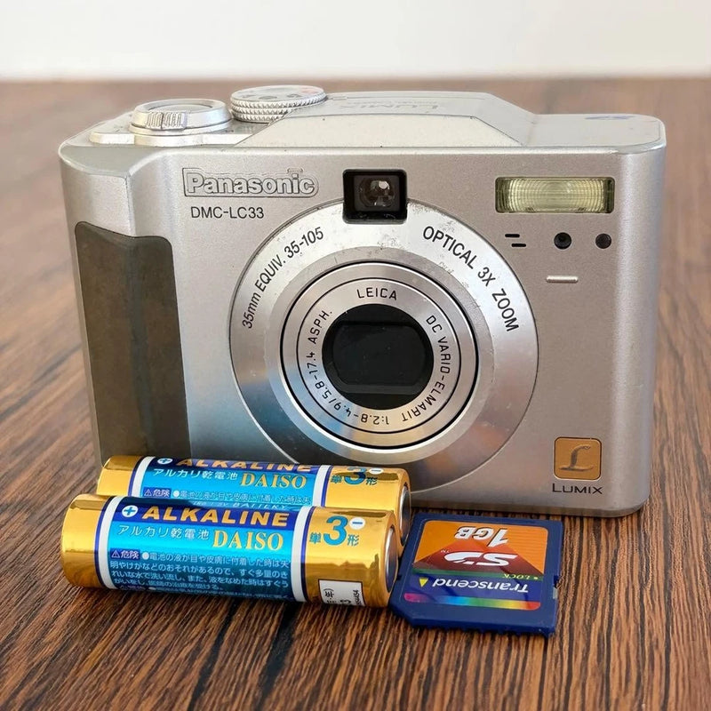 Working Panasonic LUMIX DMC-LC33 Digital Camera