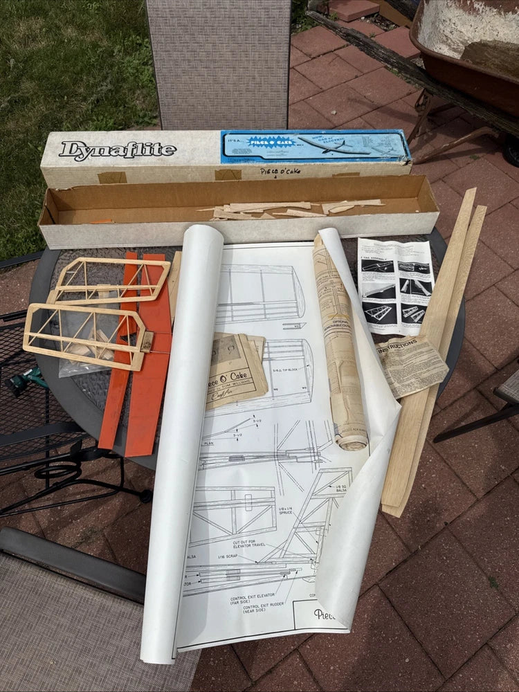 Dynaflite Piece O' Cake MKII Airplane Model  *READ* AS IS Instructions/Box Only
