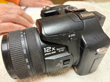 LUMIX PANASONIC DMC FZ 30 CAMERA