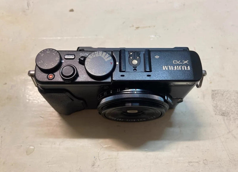 Fujifilm X70 Digital Camera Black (Preowned)