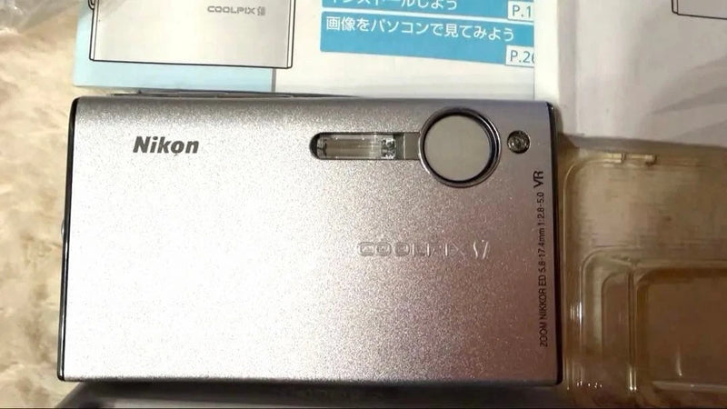Excellent Working Condition: Nikon COOLPIX S7 Silver (old Compact Digital