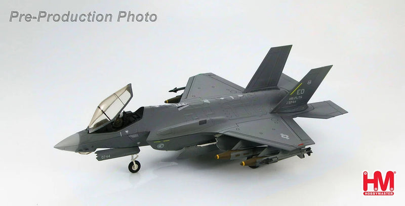 Hobby Master 1:72 F-35A stealth jet model, gray with landing gear deployed