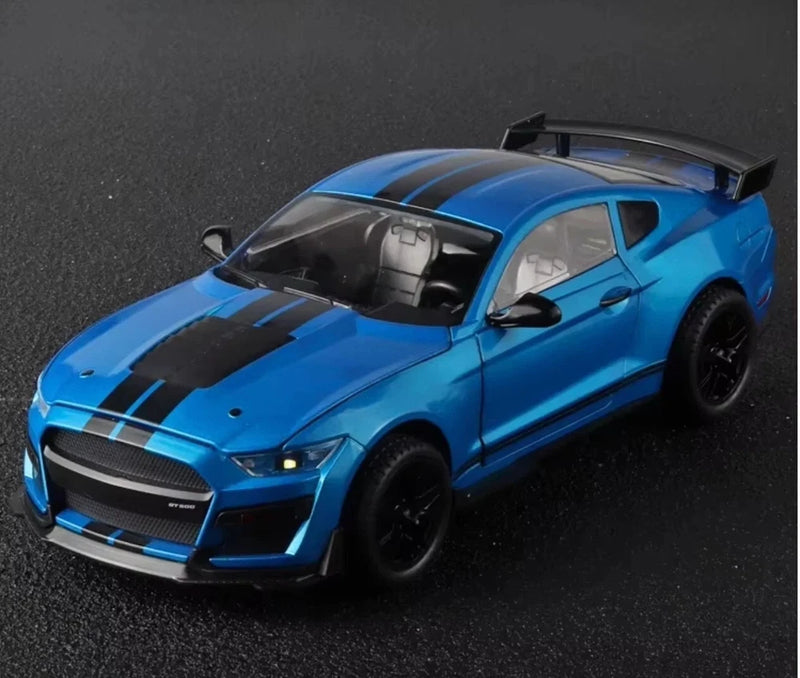 Large 1:18 Ford Mustang GT500 Miniatures Alloy Diecast Metal Vehicle Model
