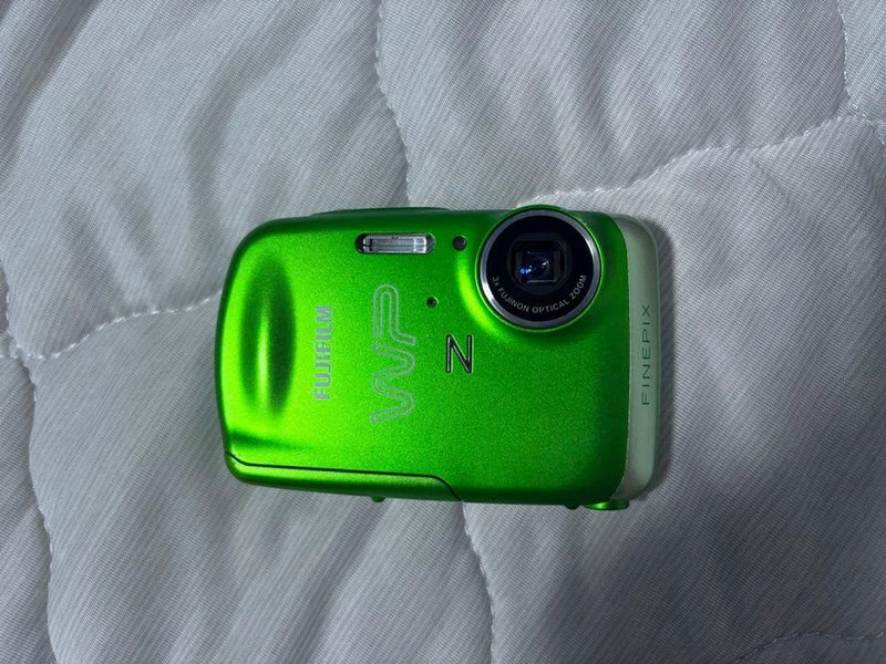 FUJIFILM FinePix Z33WP Green 3x Optical Zoom Compact Camera From Japan