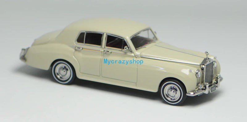 CR GFCC 1:64 Beige 1955 Silver Cloud I Classic Model Diecast Metal Car
