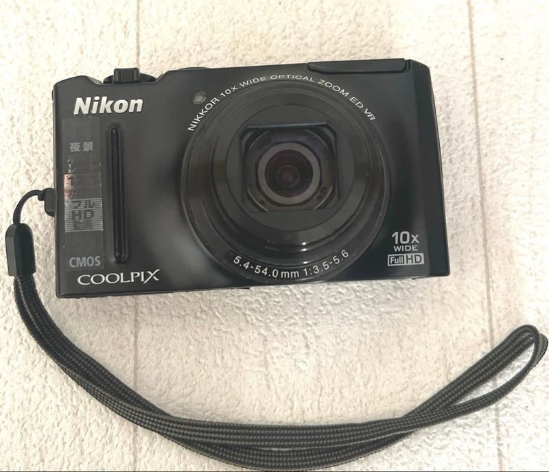 Nikon COOLPIX S8000 Compact Digital Camera. Working Condition: Good. No Screen