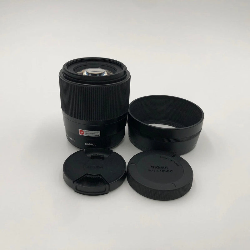 Sigma 30mm f/1.4 DC DN Lens with Hood for Fujifilm X Mount Excellent