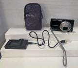 Panasonic LUMIX DMC-FH22 14.1MP Digital Camera Black Case Charger And 4GB SD