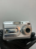 Fujifilm FinePix A340 4.0MP Digital Camera Silver Tested Working Poor Condition