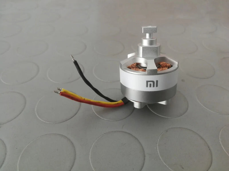 CCW Xiaomi Mi drone 4K motor, silver cylindrical with 3-wire connector