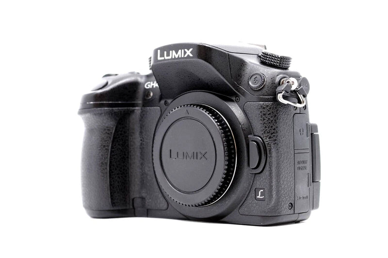 LUMIX GH4R di PANASONIC + batterie