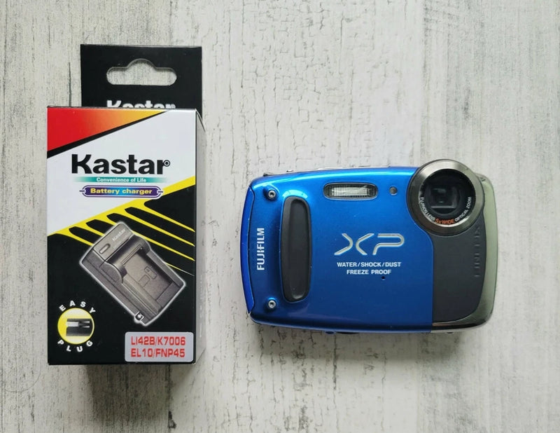 Fujifilm FinePix XP50 14MP Waterproof Blue Digital Camera w/Battery & Charger