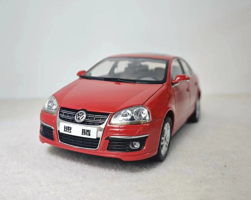 1/18 Volkswagen Sagitar 08 09 Type Car Model