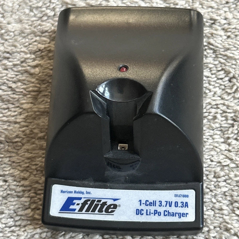 E-flite 1-Cell 3.7V 0.3A DC EFLC1000 Li-Po Charger Dock w/Power Adapter Battery