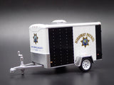 CHP CALIFORNIA HIGHWAY PATROL SMALL CARGO TRAILER 1:64 SCALE DIORAMA MODEL CAR