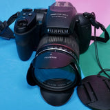 Fujifilm FinePix HS20EXR 16MP Digital Camera 24-720mm 30x zoom & 8GB Storage