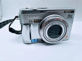 Panasonic LUMIX DMC LZ2 5.0MP Digital Camera Silver
