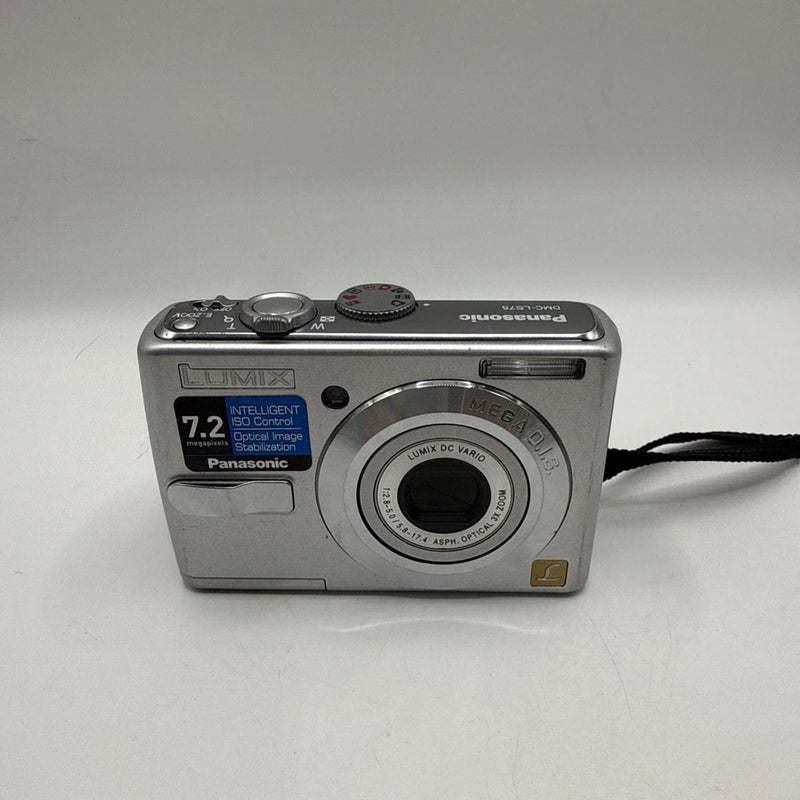 Panasonic Lumix DMC-LS75 digital camera For Parts Or Repair