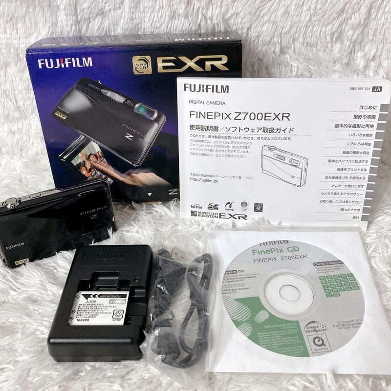 FUJIFILM FINEPIX Z700EXR Black Compact Camera Tested Working From Japan