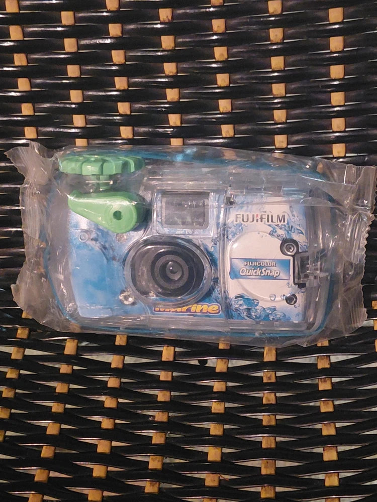 Vintage FUJIFILM Marine Disposable Camera SEALED