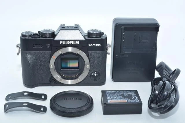 FUJIFILM X-T20 body w/ 1148 shots 998895