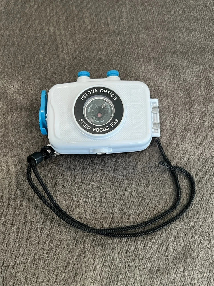Intova Duo Waterproof HD POV Sports Video White Action Camera w Case