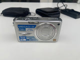 Panasonic Digital Camera_Lumix DMC-FX10 Charger and 2 cases