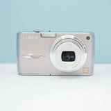 Panasonic LUMIX DMC-FX01 6MP  Compact Digital Camera Pink