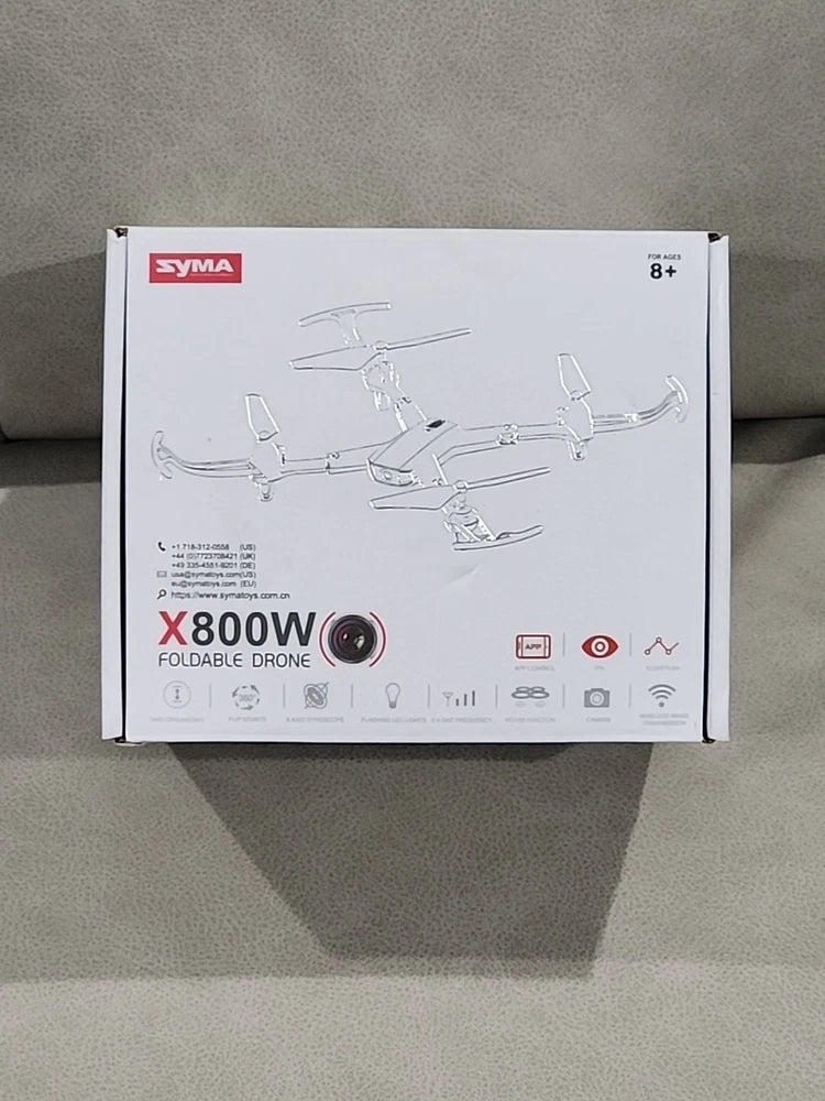 Syma X800W foldable drone retail box with quadcopter illustration and age 8+ badge