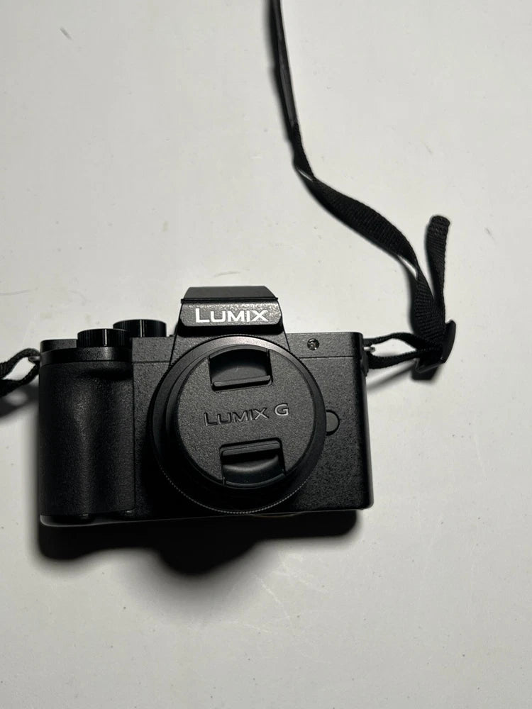 Panasonic LUMIX G100 20.3MP Mirrorless Vlogging Camera. Only Used Once.